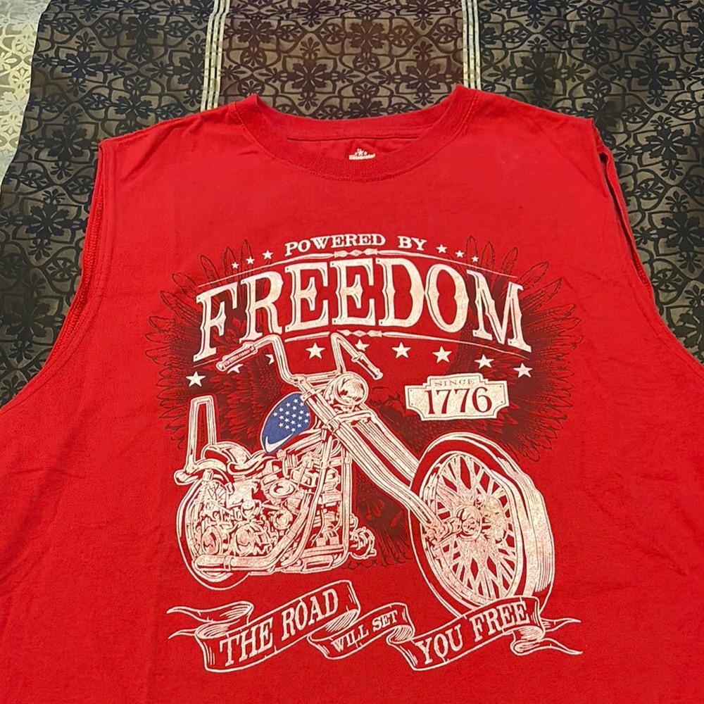 Celebrate It Red Short Sleeve Tee Freedom Design